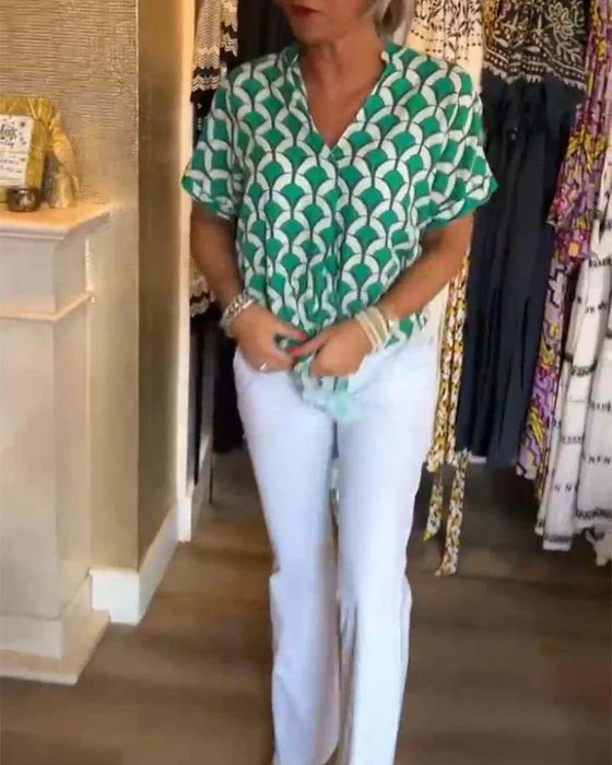 Stella™ Casual topp med tryck och V-hals